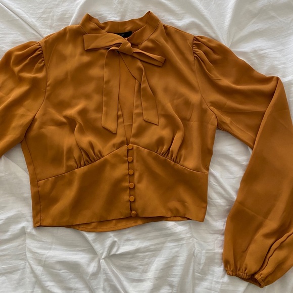 Mustard Vintage Top😍 - Picture 4 of 4